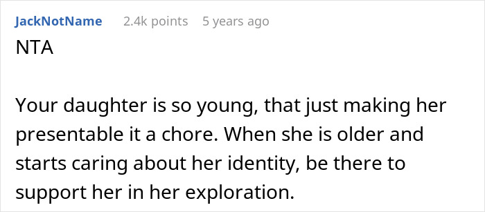 Woman Wonders If She’s A Bad Mom And Racist For Brushing Out Biracial Daughter’s Curly Hair
