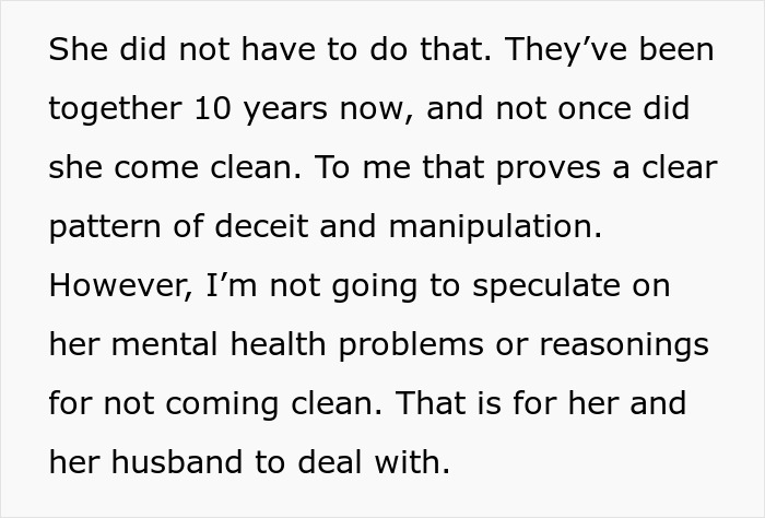 34YO Is Caught In A Lie At Family Party, Hubby Ends 10-Year Marriage Over Her Fake Dead Twin Story