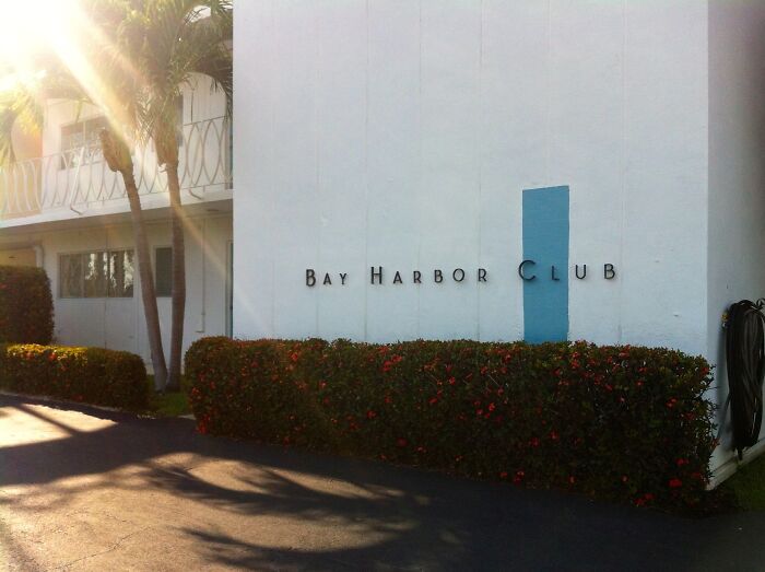 21 Iconic TV Houses You Probably Didn’t Know Actually Exist In Real Life