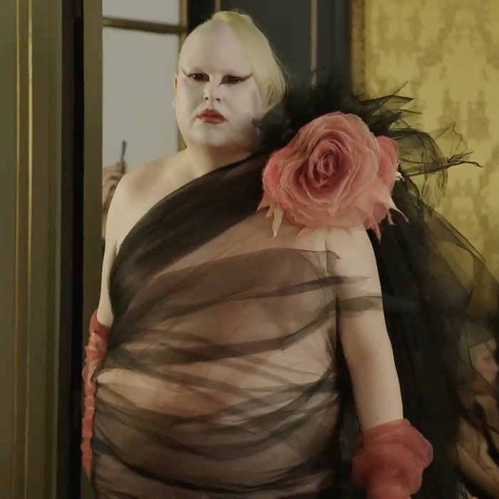 Paris Fashion Week Turns Into A Disaster After Runway Looks Spark Online Controversy