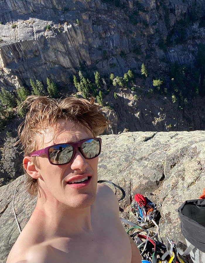 Viewers Horrified As Climbing Influencer Fatally Falls On Livestream From Yosemite’s El Capitan
