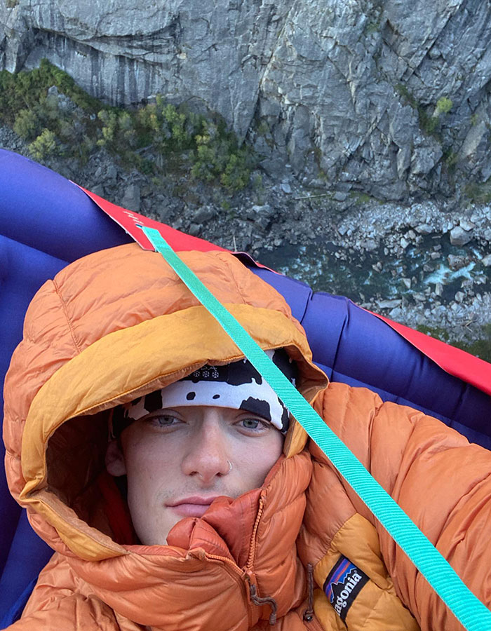 Viewers Horrified As Climbing Influencer Fatally Falls On Livestream From Yosemite’s El Capitan