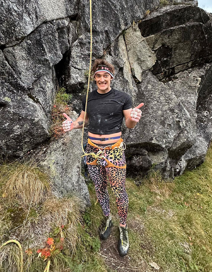 Viewers Horrified As Climbing Influencer Fatally Falls On Livestream From Yosemite’s El Capitan