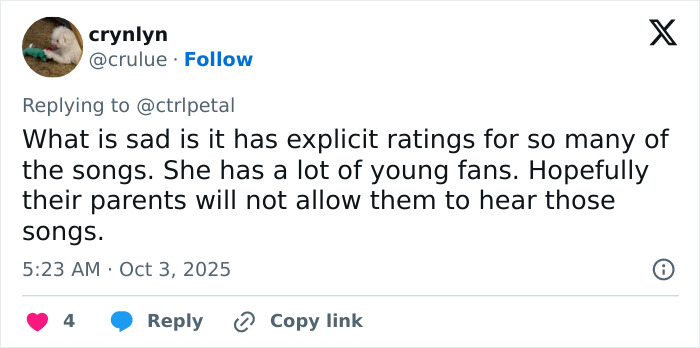 &#8220;Not Really A Showgirl&#8221;: Disappointed Fans Say Taylor Swift’s New Album Doesn’t Live Up To Expectations