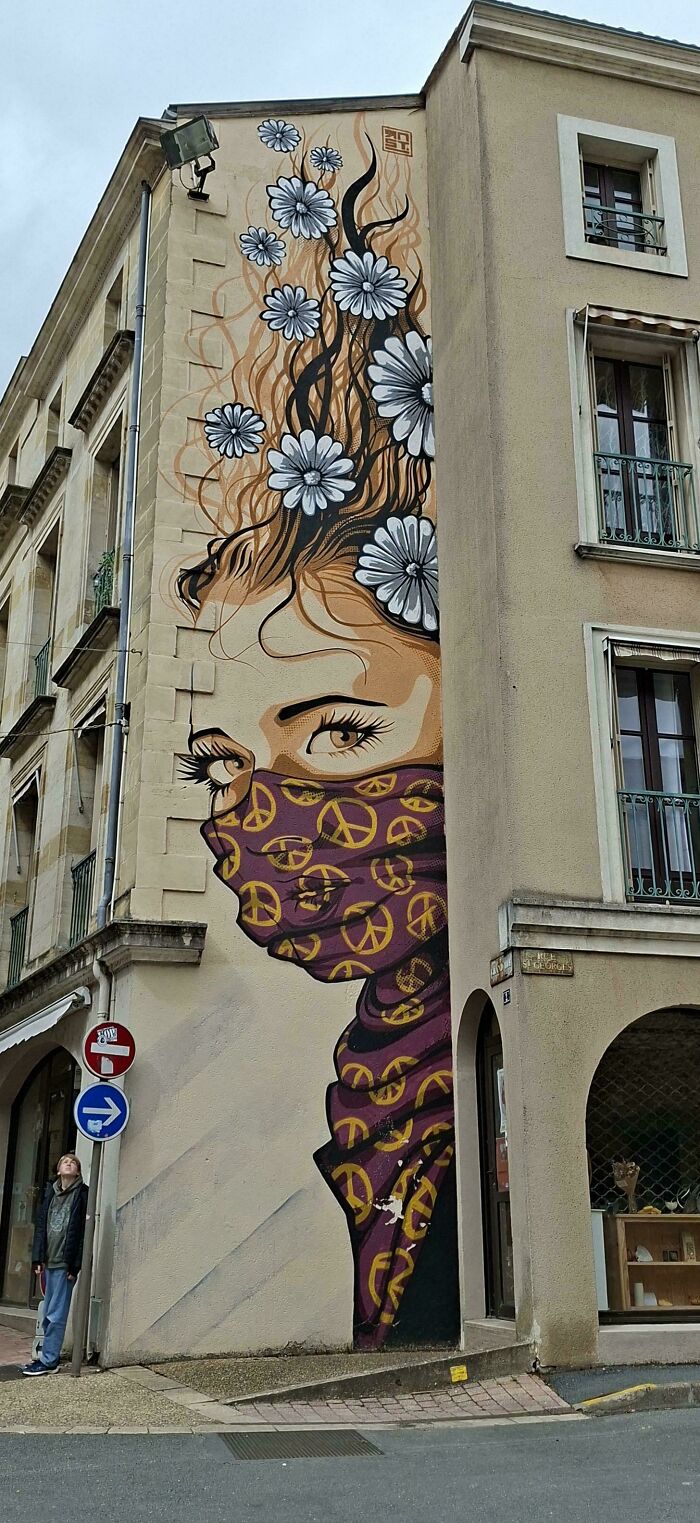 82 Beautiful And Powerful Street Art From All Over The World