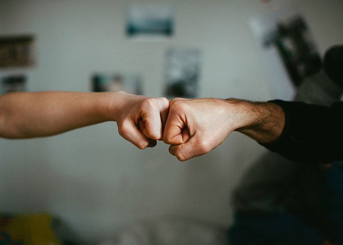 93 Socially Awkward Situations That Hurt To Read But Are Impossible Not To Laugh At