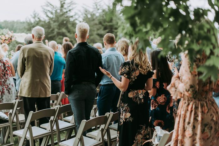 74 Times Wedding Guests Made The Bride And Groom Regret Even Knowing Them