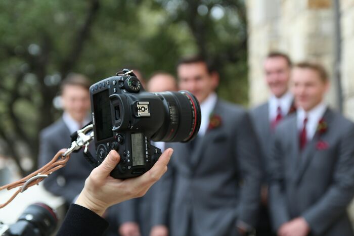 74 Times Wedding Guests Made The Bride And Groom Regret Even Knowing Them