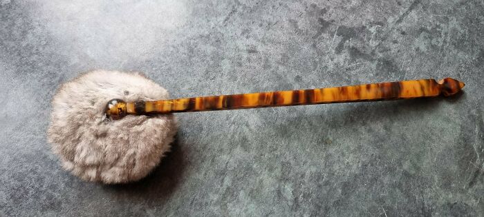 97 Times People Found Something Old But Had No Clue What They Were Looking At, And The Internet Had Their Back