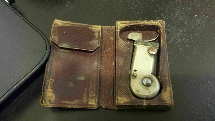 97 Times People Found Something Old But Had No Clue What They Were Looking At, And The Internet Had Their Back