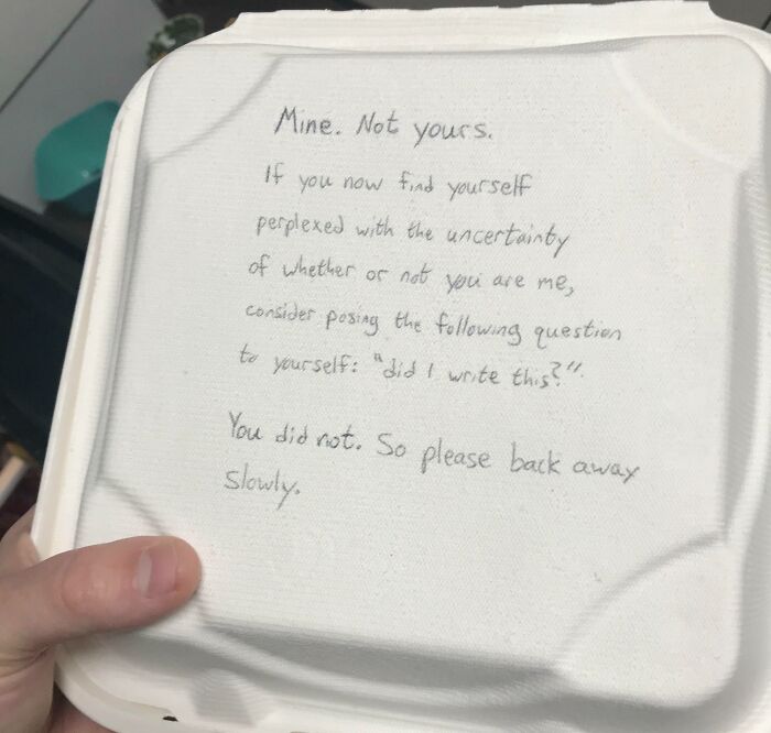 75 Passive-Aggressive Notes From Coworkers Who’ve Clearly Reached Their Breaking Point (New Pics)