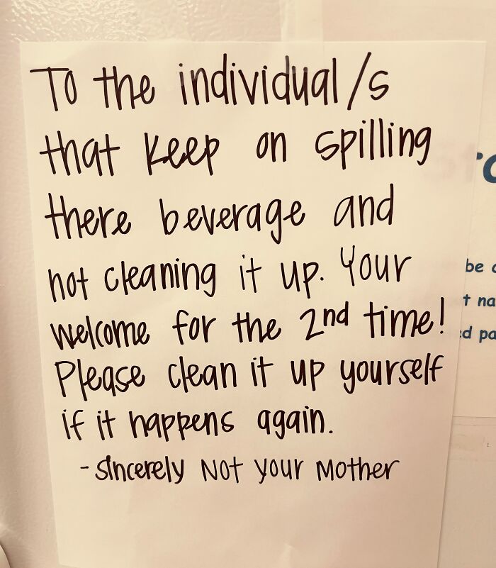 75 Passive-Aggressive Notes From Coworkers Who’ve Clearly Reached Their Breaking Point (New Pics)