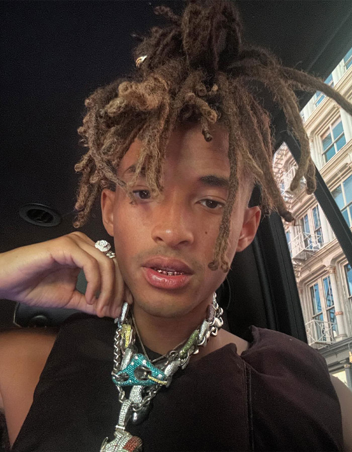 Jaden Smith Sparks Hilarious Trolling With Red-Faced &#8216;Diaper&#8217; Look In Paris
