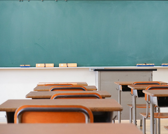 Family Dinner Leads To Arrest After Dad Discovers Teen&#8217;s &#8216;Shocking&#8217; Texts With Teacher
