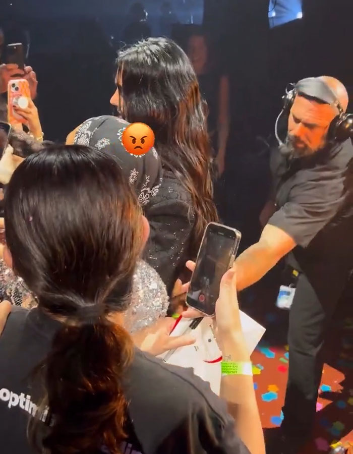 “This King Deserves A Raise”: Dua Lipa’s Guard Stops Fan From Touching Her At LA Concert