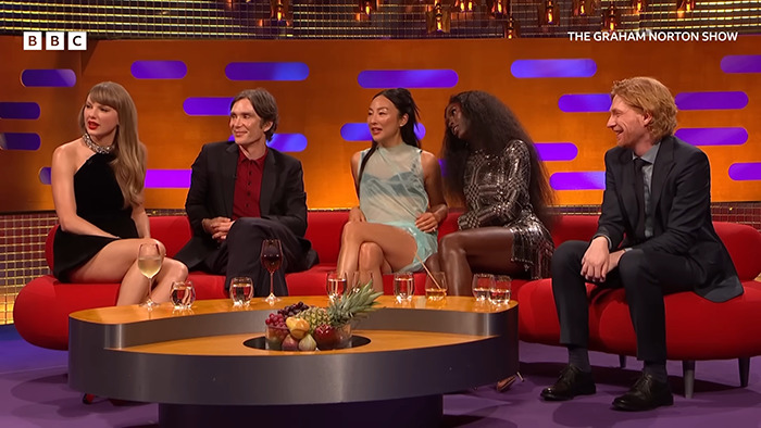 &#8220;Pause For Applause&#8221;: Taylor Swift&#8217;s &#8220;Cringe&#8221; Graham Norton Appearance Picked Apart By Fans