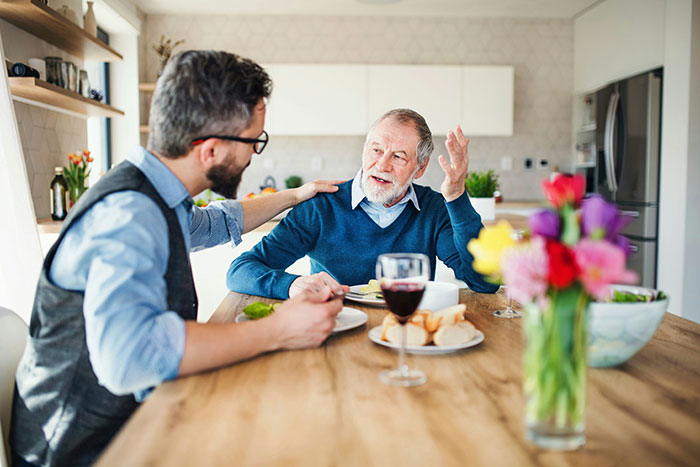 Dad’s Reaction To Daughter’s Divorce Costs Him His Relationship With Her