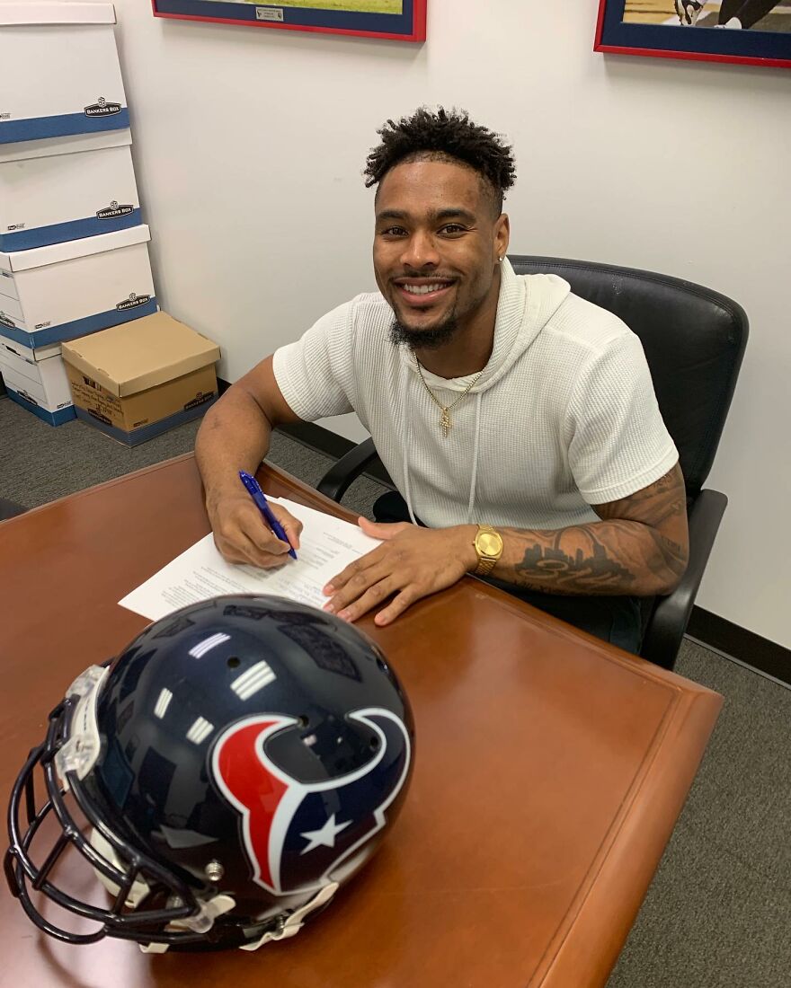 Power Couple Playbook: Jonathan Owens’ Net Worth Continues To Grow As Biles Joins The Game