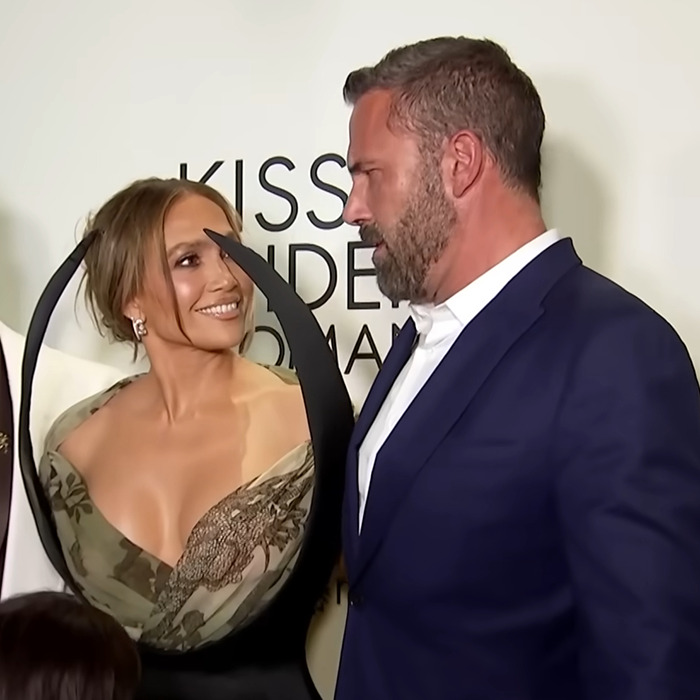 “They Are Going Home Together”: Jennifer Lopez And Ben Affleck’s Red Carpet Reunion Goes Viral