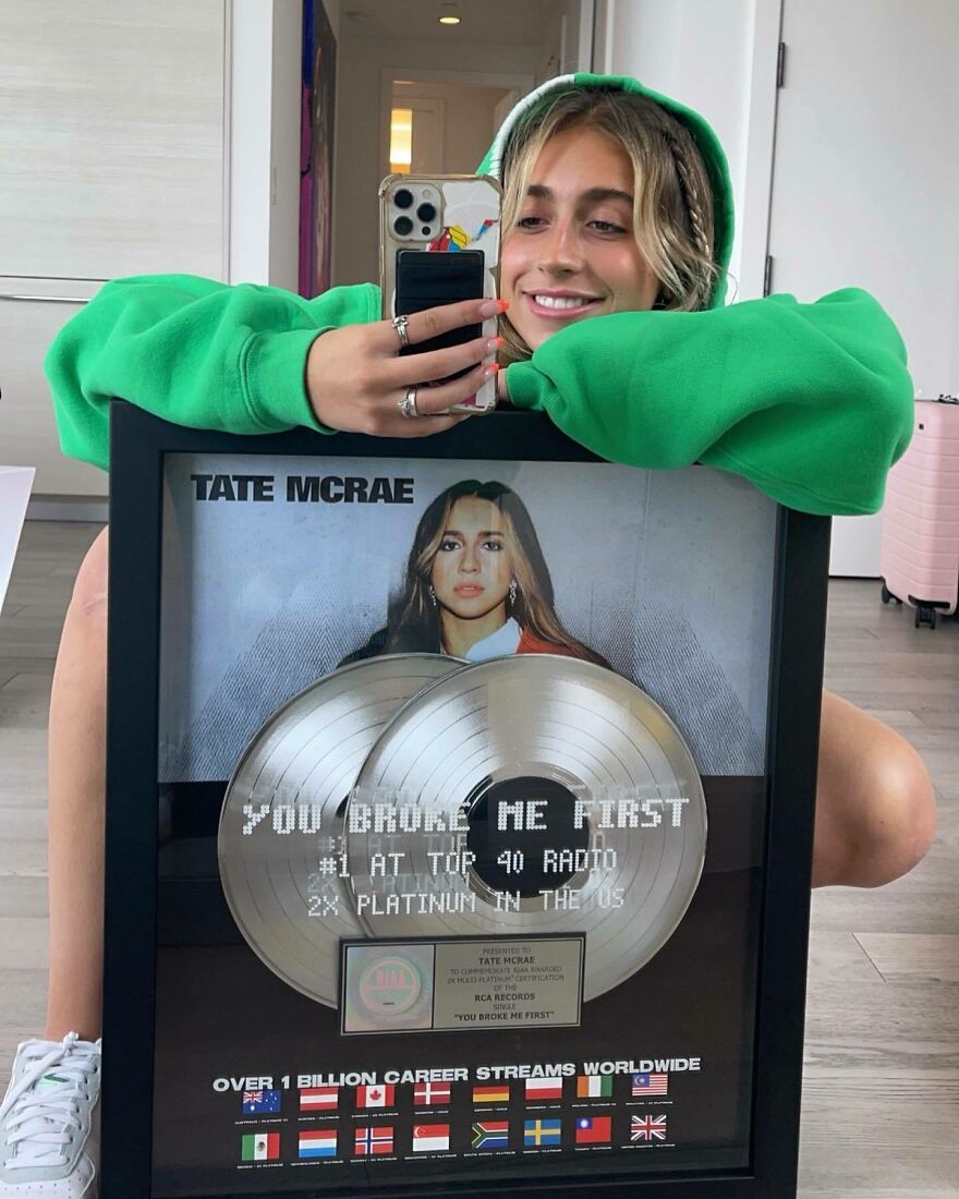 Tate Mcrae: A 22-Year-Old Voice Behind TikTok’s Favorite Hooks