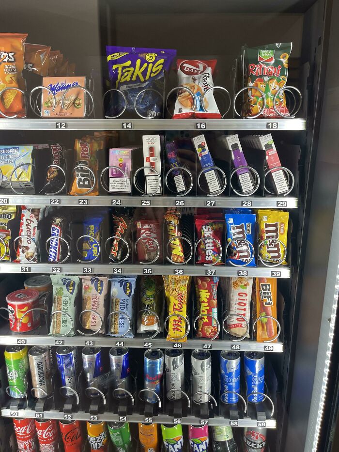 73 People Who Are Apparently Allergic To Acting Like Sensible Adults (New Pics)