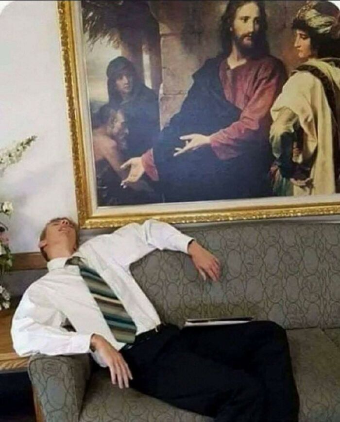 “Pleasures Of The Occult”: 144 Pics That Are So Out Of Context They’re Hilarious “Pleasures Of The Occult”: 144 Pics That Are So Out Of Context They’re Hilarious