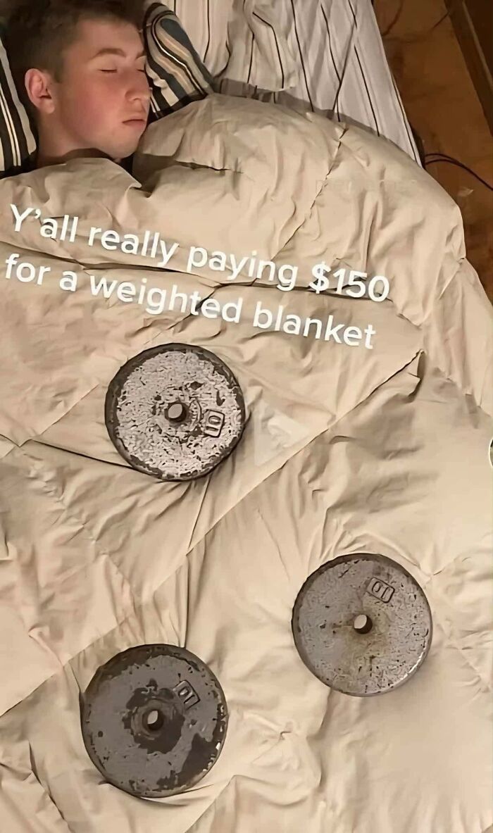 “Pleasures Of The Occult”: 144 Pics That Are So Out Of Context They’re Hilarious “Pleasures Of The Occult”: 144 Pics That Are So Out Of Context They’re Hilarious