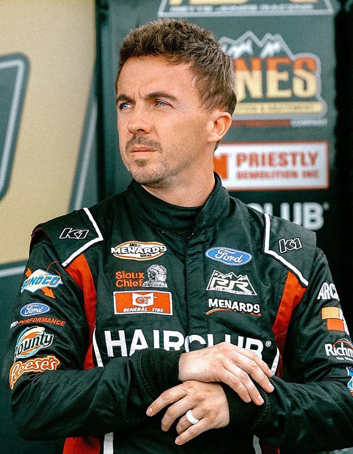 33 Male Stars Whose Actual Height Will Completely Shock You 33 Male Stars Whose Actual Height Will Completely Shock You