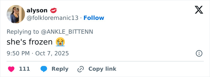 “Morphing Into MAGA”: Taylor Swift Fans Call Out Cosmetic Procedures After New Interview Goes Viral “Morphing Into MAGA”: Taylor Swift Fans Call Out Cosmetic Procedures After New Interview Goes Viral