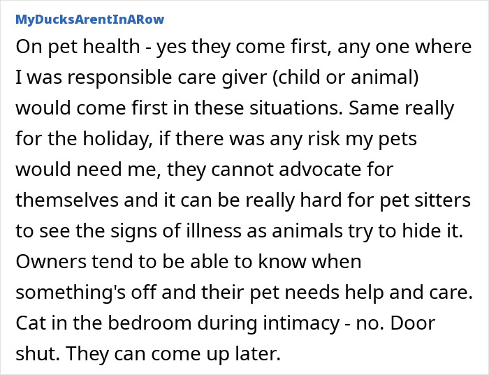 Man Cancels Date And Vacay With GF For His Sick Cat, She&#8217;s Irked He Never Puts Her Before The Pet
