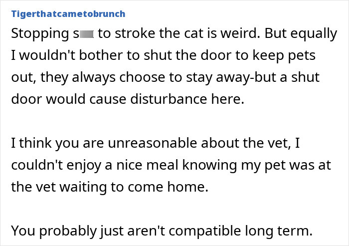Man Cancels Date And Vacay With GF For His Sick Cat, She&#8217;s Irked He Never Puts Her Before The Pet
