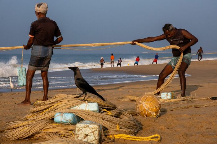 147 Stunning Street Photos That Capture Life’s Most Authentic Moments