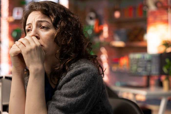 Autistic Woman Has A Panic Attack At Restaurant, Complains When She Doesn’t Get Her Food For Free