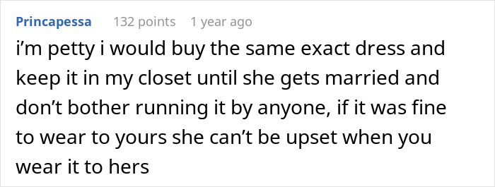Bride Horrified As Cousin Wears Long White Dress To Her Wedding, Furious As Her Mom Approved It