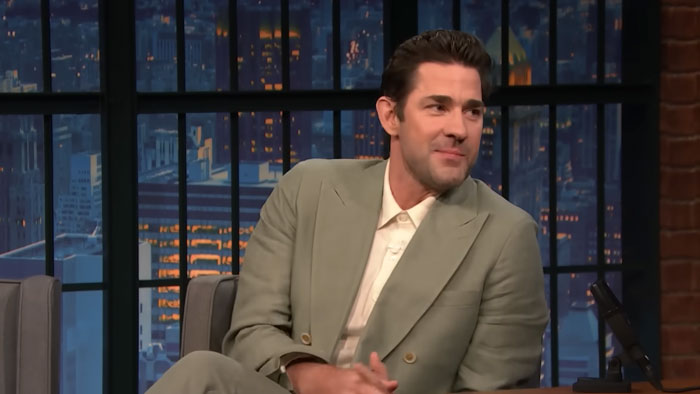 Wife Meets Her Celebrity Crush, Won’t Speak To Husband When He Asks Her To Respect His Privacy