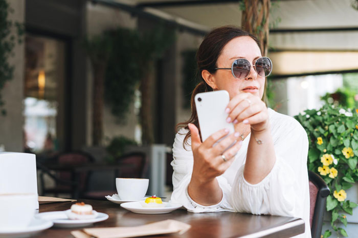 Wife Meets Her Celebrity Crush, Won’t Speak To Husband When He Asks Her To Respect His Privacy