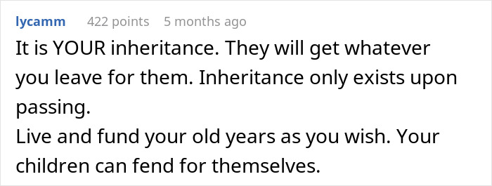 Dad Accused Of “Robbing” Kids Of Inheritance As They Refuse To Follow Traditions, The Internet Takes His Side