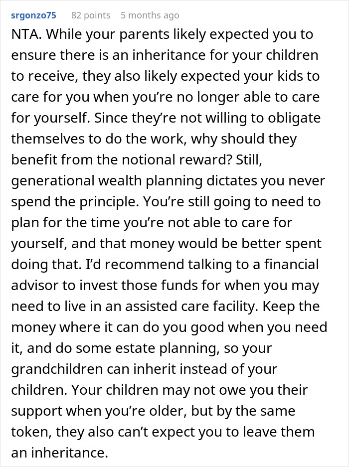 Dad Accused Of “Robbing” Kids Of Inheritance As They Refuse To Follow Traditions, The Internet Takes His Side