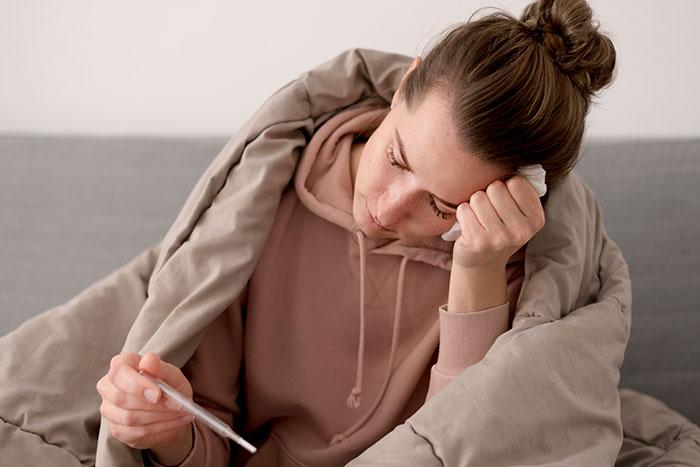 Woman&#8217;s Health Declines Every Time Her Boyfriend Brings Her Food, And Her Worst Suspicion Comes True