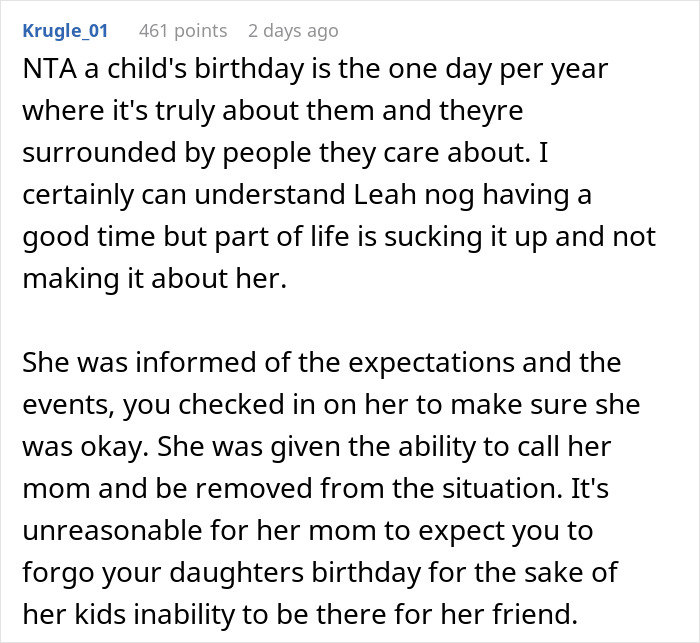 Woman Refuses To Miss The Show She Booked For Her And Daughter Because Daughter’s Friend Got Bored