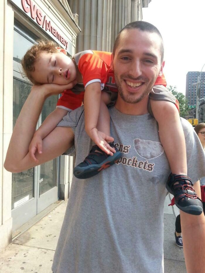 The Difference Between Moms And Dads Captured in These 58 Pics
