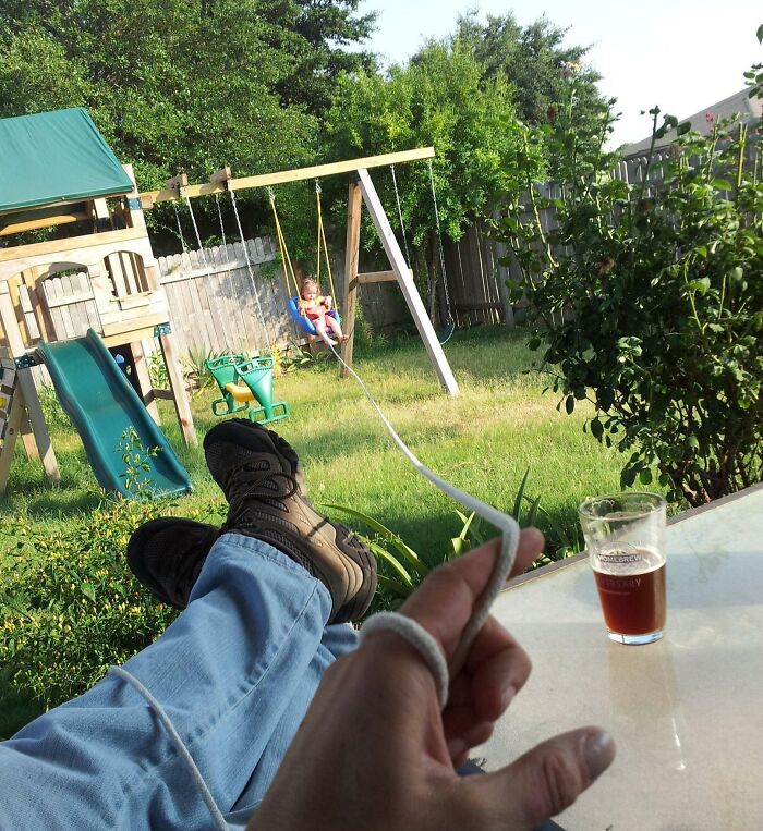 The Difference Between Moms And Dads Captured in These 58 Pics