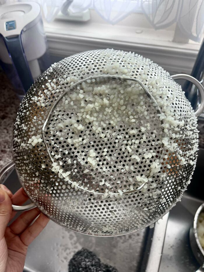 80 Pics That Are Weirdly Uncomfortable Even If You Don’t Suffer From Trypophobia (New Pics)