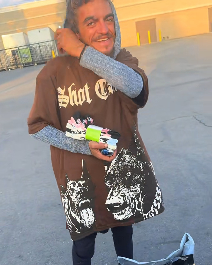 Daniel Curtis Lee’s Emotional Update On Homeless Former Co-Star Tylor Chase Touches Fans