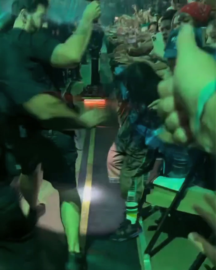 &#8220;That&#8217;s Disgusting&#8221;: Fans Outraged After Man Tries To Snatch Billie Eilish At Miami Concert