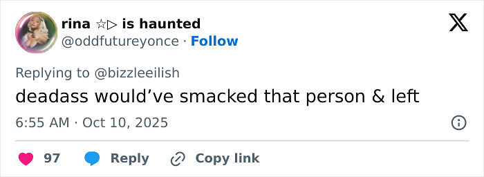 &#8220;That&#8217;s Disgusting&#8221;: Fans Outraged After Man Tries To Snatch Billie Eilish At Miami Concert