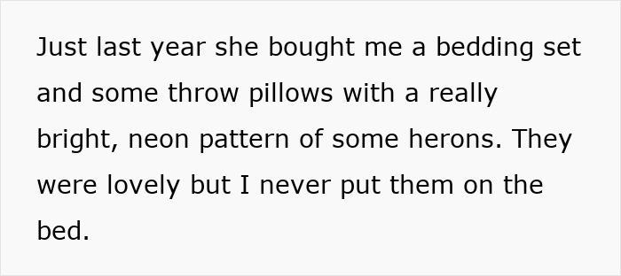 Eccentric Mom Gifts Minimalist Daughter Flashy Gifts, Mad When She Confesses She Hates Them All