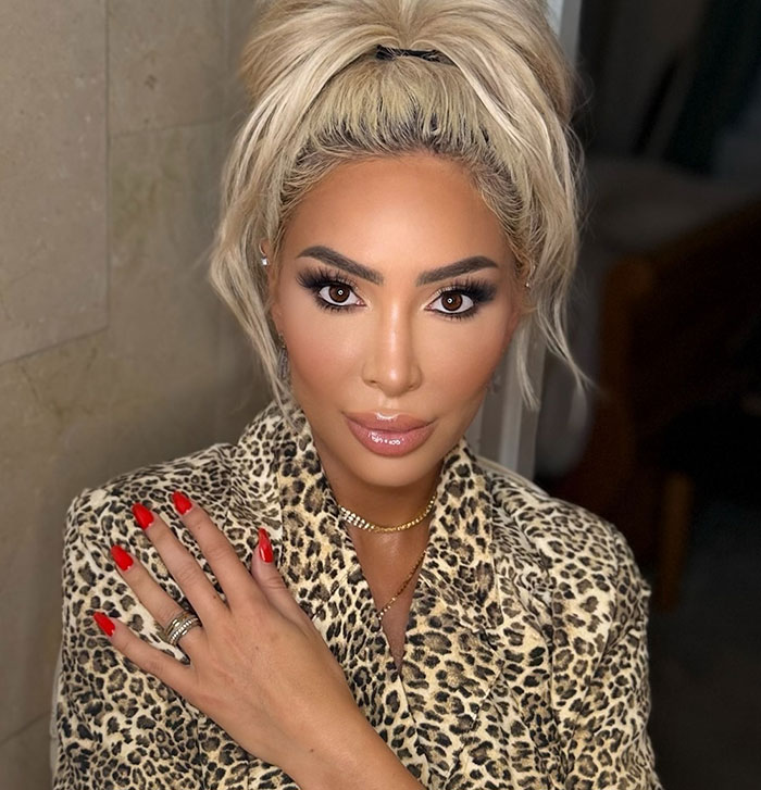 &#8220;Hard No&#8221;: Farrah Abraham Called Out For Letting Her 16-Year-Old Daughter Get A Pelvic Tattoo