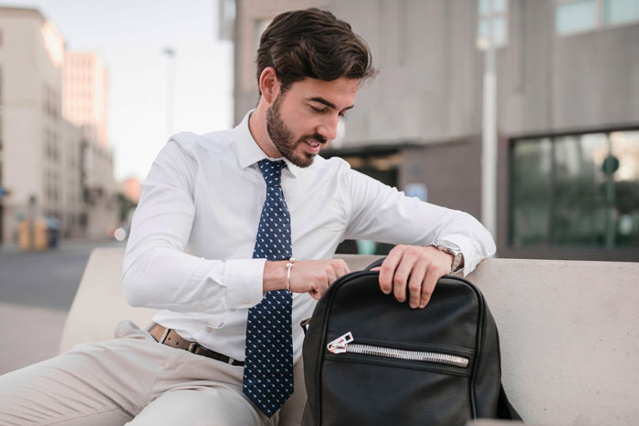 Coworker Snoops Around In Woman&#8217;s Purse, Gives Her Hell When She Reports Him And He Gets In Trouble