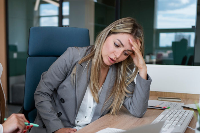 Coworker Snoops Around In Woman&#8217;s Purse, Gives Her Hell When She Reports Him And He Gets In Trouble